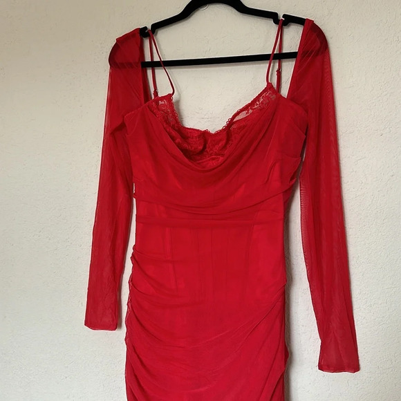 House of‎ CB 'Katarina' Scarlet Long Sleeve Maxi Dress NWOT size M - Picture 5 of 13